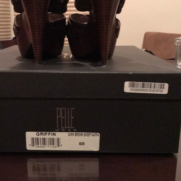 Pelle Moda brown heeled sandals - Picture 4 of 7